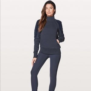 FLASH SALE:Lululemon Sweatshirt w/ Velvet appliqué